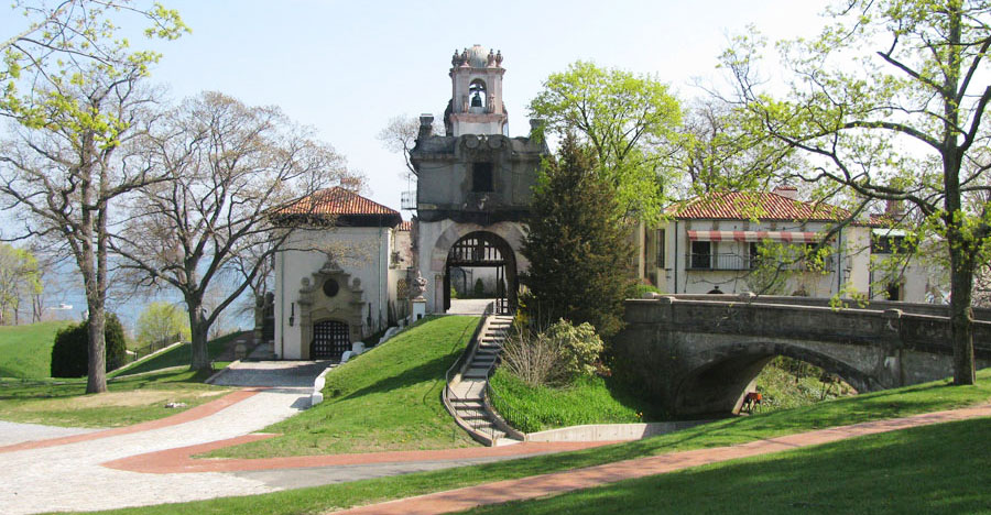 Vanderbilt Mansion