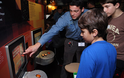 Vanderbilt science educator Tom Rico and students in the Traveling Classroom Vanderbilt science educator Tom Rico and students in the Traveling Classroom