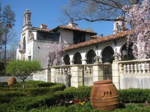 mansion-garden-spring-sm