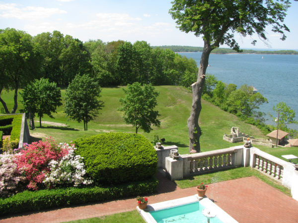 Vanderbilt Mansion Pool