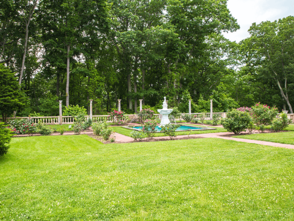 Vanderbilt Rose Garden